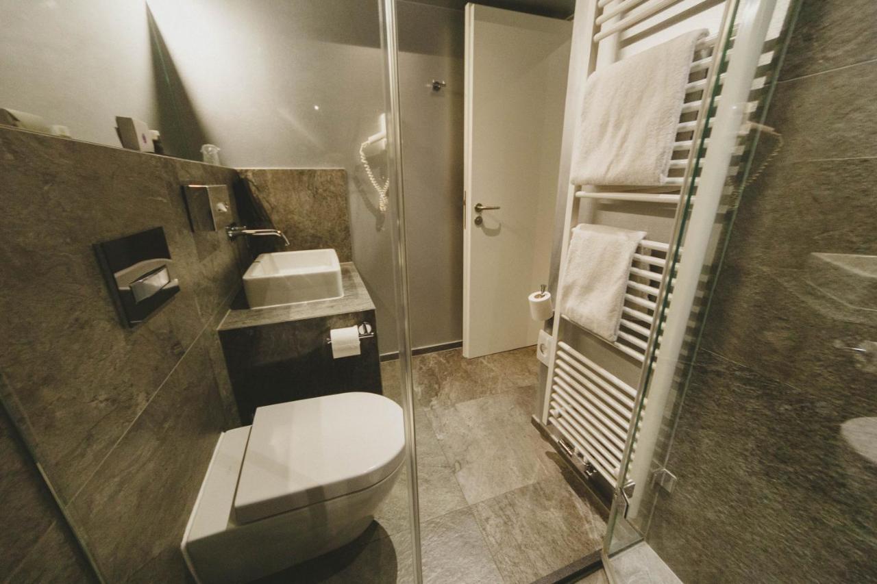Jj32 Hotel Luxembourg Bagian luar foto