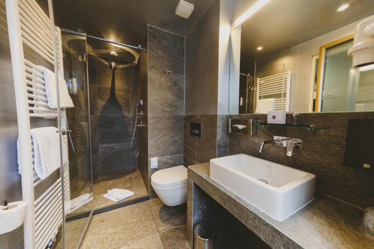 Jj32 Hotel Luxembourg Bagian luar foto